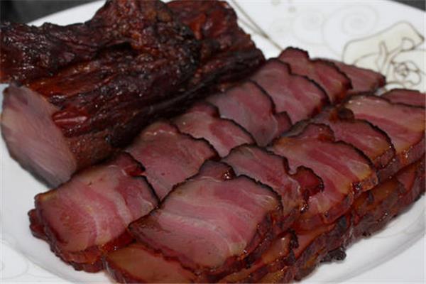 熏肉有点苦怎么回事 熏肉发苦了还能吃吗