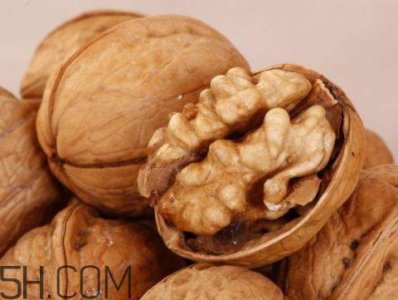 ​一斤核桃大概有多少个 一斤核桃有几个