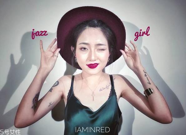 tf炫亮幻魅唇膏怎么样 tom ford炫亮幻魅唇膏试色