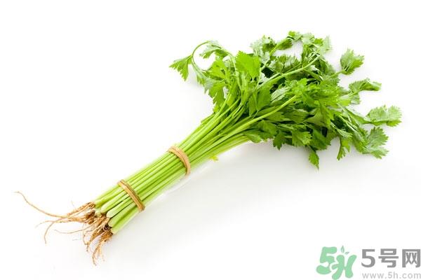 芹菜汁能去斑吗？芹菜汁可以做面膜吗？