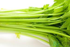 芹菜汁能去斑吗？芹菜汁可以做面膜吗？