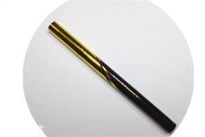 眼线液哪个牌子好用不晕染？眼角下垂画眼线图解 