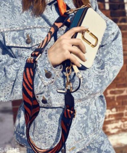 marc jacobs属于奢侈品吗？低调至极的轻奢品牌