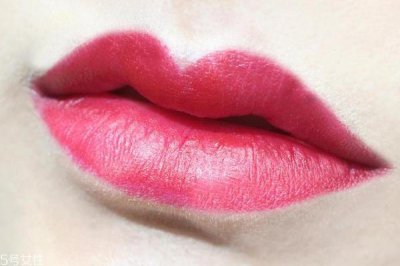 ​雅诗兰黛恋爱310好看吗 雅诗兰黛love310真人试色