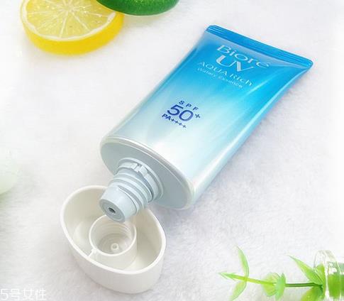 防晒霜两年了还能用吗？防晒霜可以用两年吗？