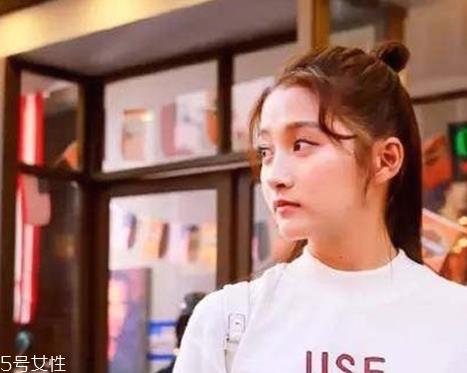 刘海须怎么剪好看 刘海须3个简单步骤