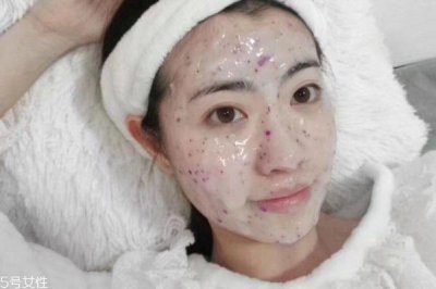 ​水疗面膜有什么功效呢 水疗面膜做完后有什么要注意的呢