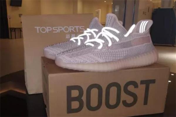 yeezy350粉天使开箱测评 yeezy粉天使和满天星实物对比