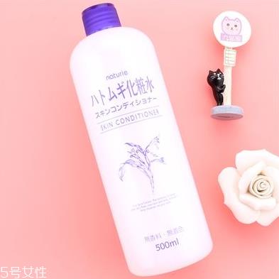 化妆水冻了还能用吗？化妆水结晶了还能用吗？