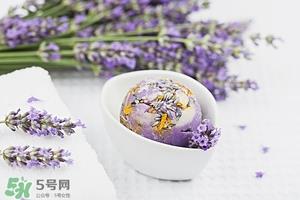 手工皂洗脸好吗？手工皂和洗面奶哪个好？
