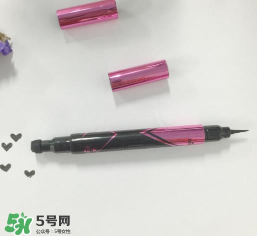 美宝莲眼线液笔怎么样？美宝莲眼线液笔晕染吗？