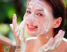 盐水洗脸用什么盐?盐水洗脸放多少盐?