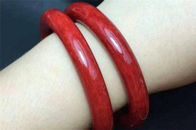 ​红珊瑚手镯对人体有什么好处 红珊瑚手镯的功效