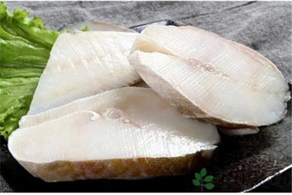 鳕鱼适合多大宝宝吃 鳕鱼给宝宝怎么做辅食