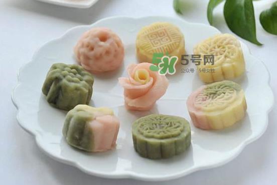 冰皮月饼为什么皮硬？冰皮月饼不变硬配方