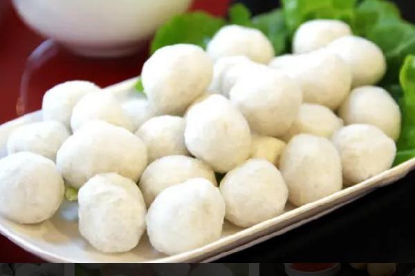 鱼丸用什么鱼做好吃 鱼丸可以用草鱼做吗