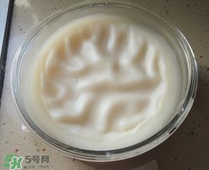 猪油熬出来为什么不白？猪油怎么熬才白？