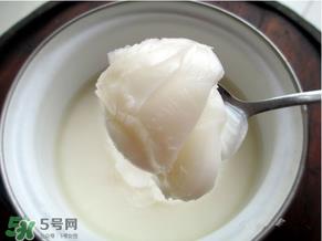 猪油熬出来为什么不白？猪油怎么熬才白？