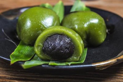 ​一个青团有多重 一天适合吃几个青团