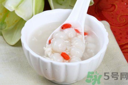 汤圆和米酒能一起吃吗?米酒汤圆同吃会怎么样?