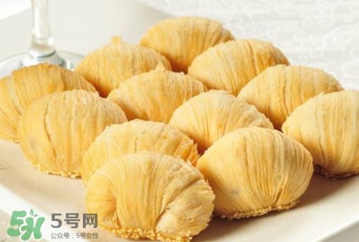 榴莲酥热量高吗 一个榴莲酥热量
