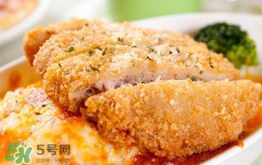 炸鸡排没有面包糠怎么办？没有面包糠怎么炸鸡排？