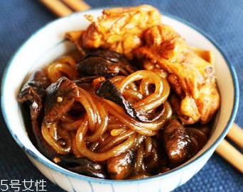 榛蘑能和花菜一起吃吗？榛蘑和花菜的做法