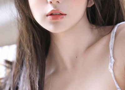 ​女人不主动联系你，却有如下表现，说明她的心里是在乎你的