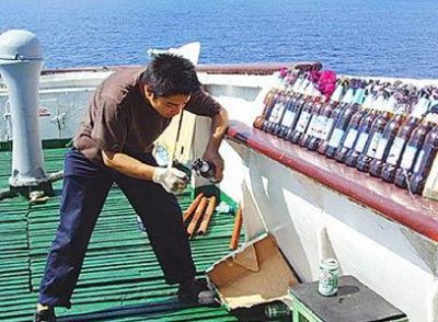 ​现在招聘出海船员，工资一月一万也没人敢去为什么？