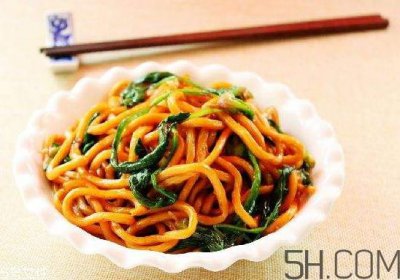 ​炒面为什么会粘锅？炒面怎么不粘锅？