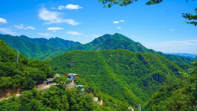 ​九山顶，又有新增游玩项目啦！有320米长玻璃栈道，是天津最高峰