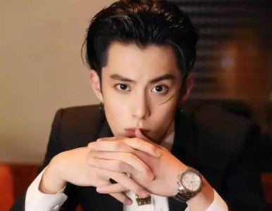 ​真的吗？王鹤棣喜欢迪丽热巴，自爆有机会就机会追求