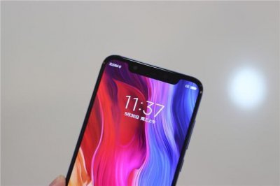 ​小米8上手测评：拍照功能强大，直发朋友圈不用P！