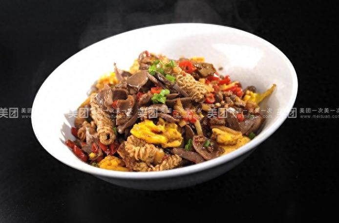 长沙“彭厨”的菜品，只要吃过的人，一辈子都不会忘记那个味道
