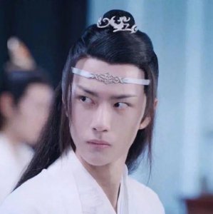 ​陈情令超甜情侣头像：我想带一人会云深不知处，带回去，藏起来