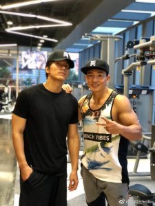 ​刘畊宏偶遇言承旭 刘畊宏一句“言承旭单身”让林志玲彻底死心