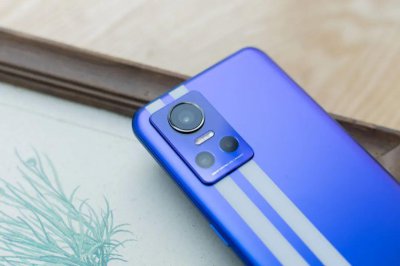 ​realme真我GT Neo与红米K50相差四百怎么选？知名数码博主告诉你
