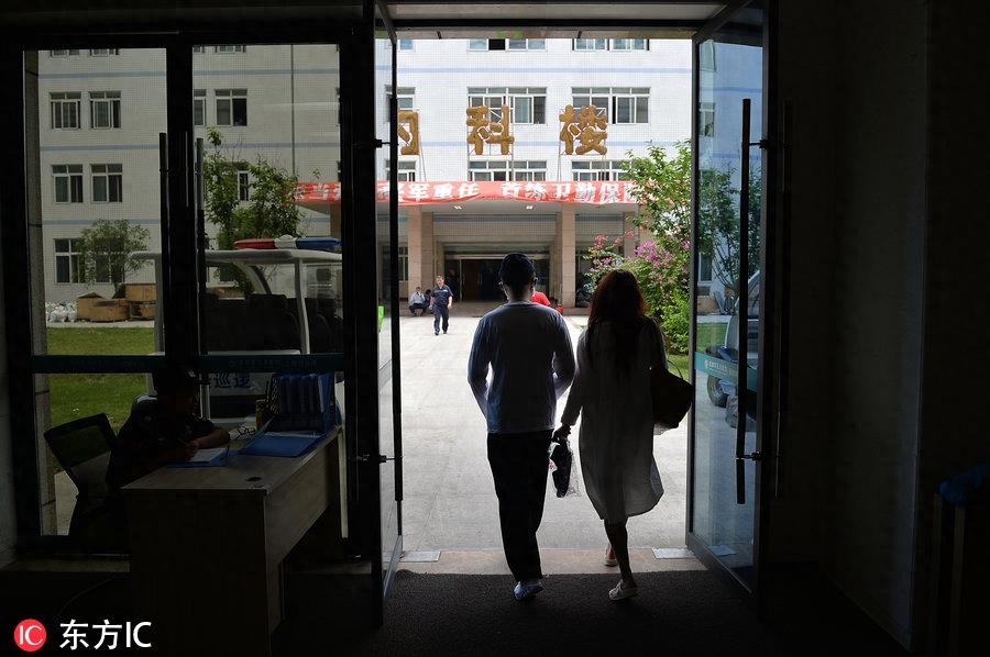 服刑犯千里转监救病儿 儿子出院：能幸存很庆幸