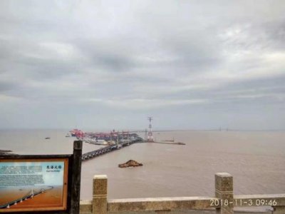 ​东海大桥、洋山深水港、洋山石龙景区一日游