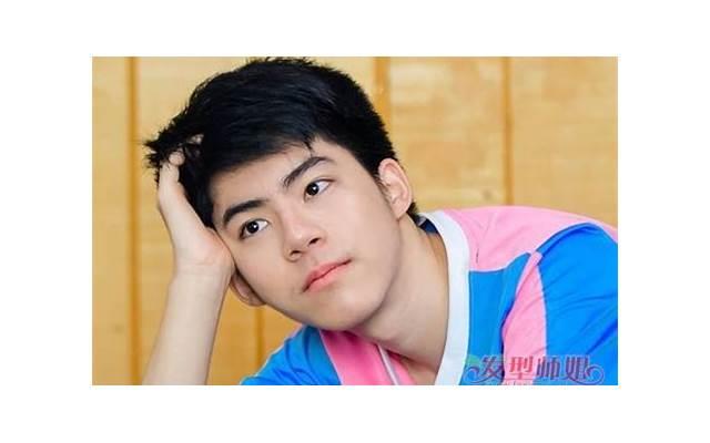 囗交姿势技巧图片有哪些 怎么给男人口爱