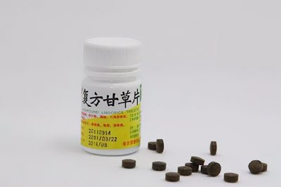​甘草片的作用和功效（迅速止咳 但不能多吃）