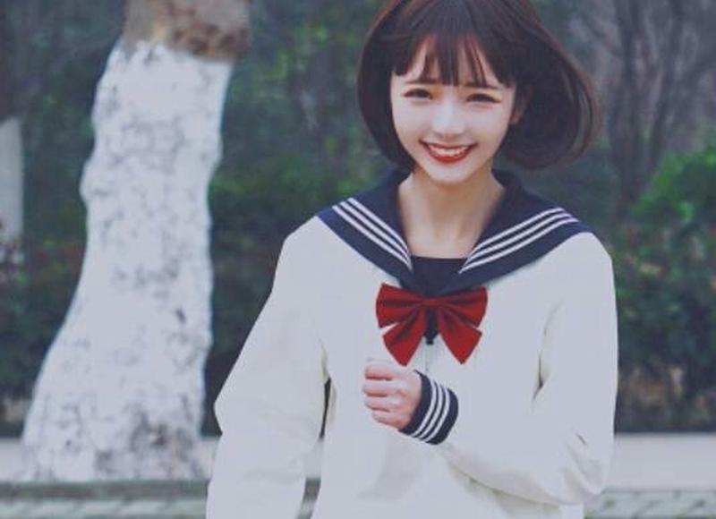 如何知道自己被暗恋(怎样判断我被女生暗恋了)