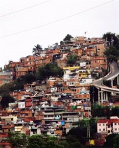 ​真实的巴西贫民窟：毒贩的天堂，少女的深渊