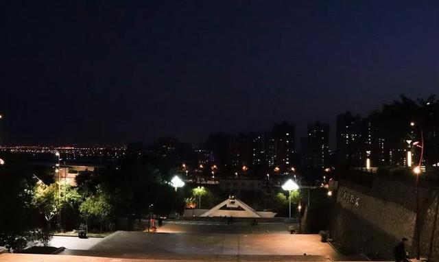 泉州这座山上的学校，除了8个食堂，还有这些鲜为人知的真相……