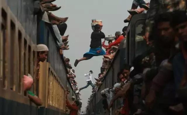 值得看的印度十部经典电影(这6部印度电影看了让人直呼666)(5)