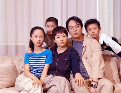 高亚麟老婆时玮家庭背景(高亚麟:娶小11岁时玮,瞒着老婆抵押房产,如今还好