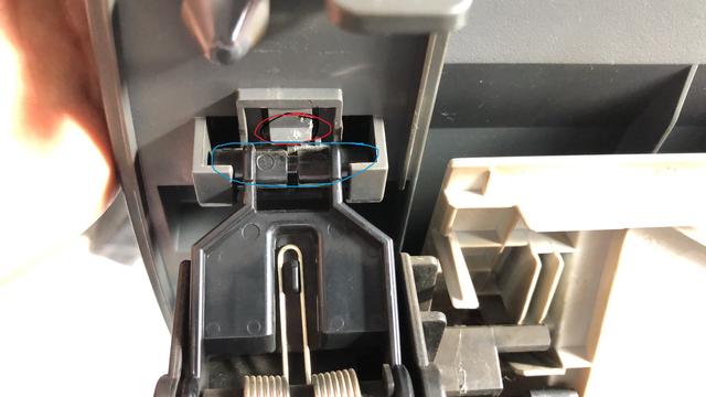 hp惠普1005打印复印一体机拆机定影更换定影膜教程(hp惠普1005打印复印一体机拆机定影更换定影膜教程)(10)