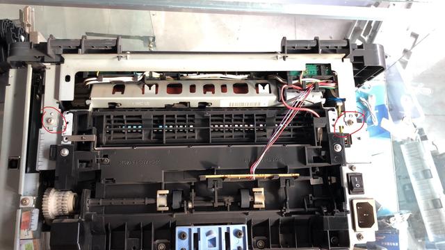 hp惠普1005打印复印一体机拆机定影更换定影膜教程(hp惠普1005打印复印一体机拆机定影更换定影膜教程)(15)