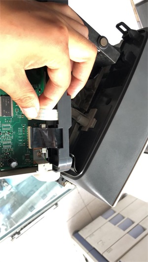 hp惠普1005打印复印一体机拆机定影更换定影膜教程(hp惠普1005打印复印一体机拆机定影更换定影膜教程)(8)