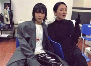 窦靖童周迅公布恋情(网曝窦靖童公开承认同性恋)